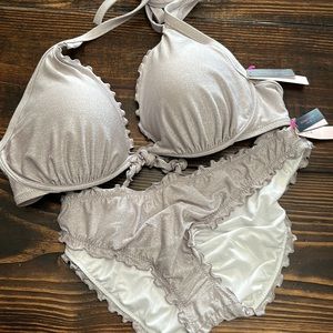 Victoria's Secret 2 piece swimsuit 38D top and XL bottoms NEW WITH TAGS